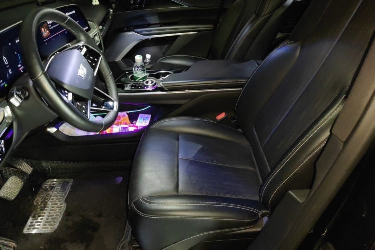 Used Cadillac LYRIQ 2022 Rear-Drive Long-Range Luxury Edition Left Front Seat