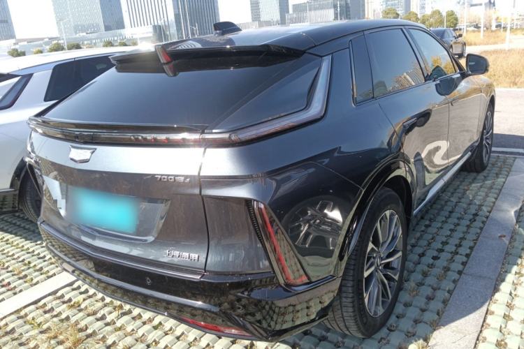 Used Cadillac LYRIQ 2022 Four-Wheel-Drive High-Performance Deluxe Edition Rear Right 45 Deg
