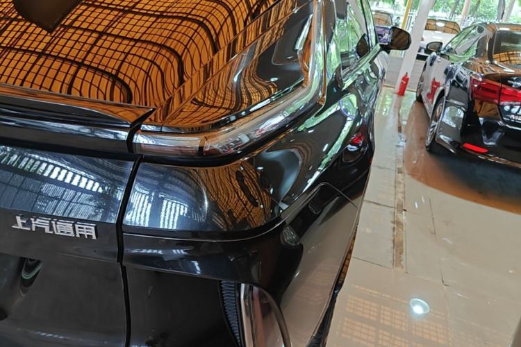 Used Cadillac LYRIQ 2022 Rear-Drive Long-Range Luxury Edition Right Rear Taillight