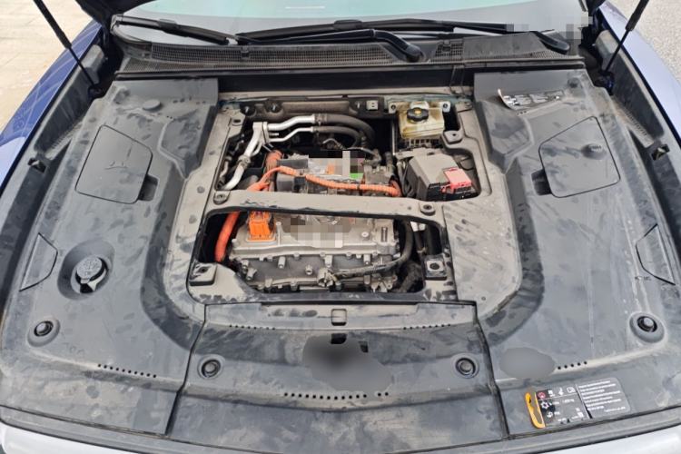 Used Cadillac LYRIQ 2022 Four-Wheel-Drive High-Performance Deluxe Edition Engine Bay