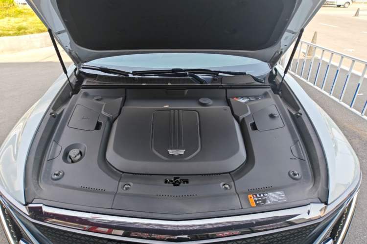 Used Cadillac LYRIQ 2022 Four-Wheel-Drive High-Performance Deluxe Edition Engine Bay