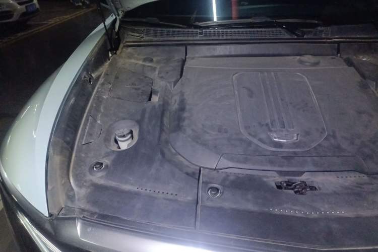Used Cadillac LYRIQ 2022 Rear-Drive Long-Range Prestige Edition Engine Bay Right