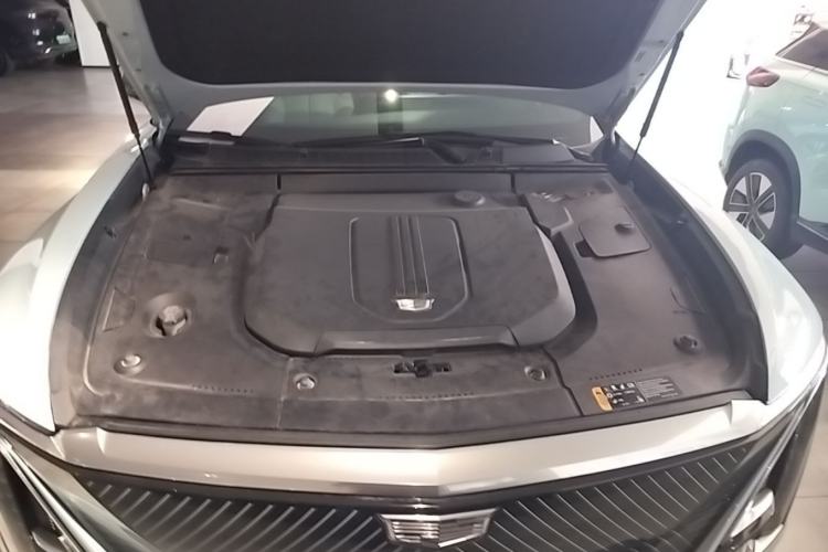 Used Cadillac LYRIQ 2022 Rear-Drive Long-Range Luxury Edition Engine Bay
