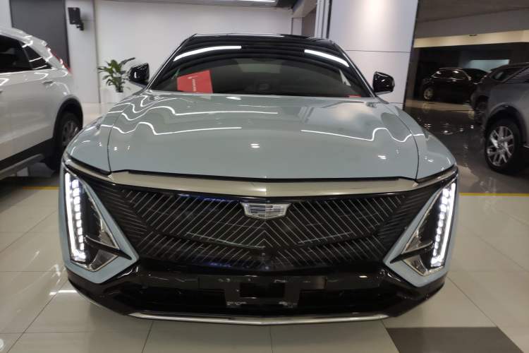 Used Cadillac LYRIQ 2022 Rear-Drive Long-Range Luxury Edition Exterior 1