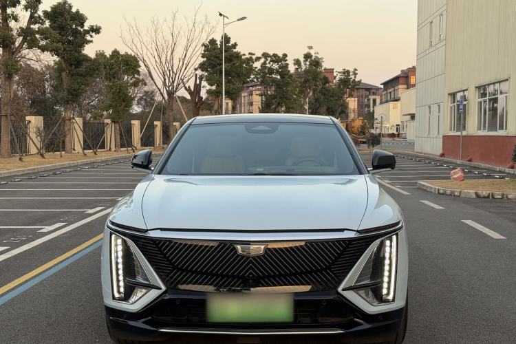 Used Cadillac LYRIQ 2022 Rear-Drive Long-Range Prestige Edition Exterior 2