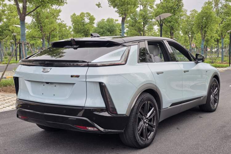 Used Cadillac LYRIQ 2022 Rear-Drive Long-Range Luxury Edition Exterior 3
