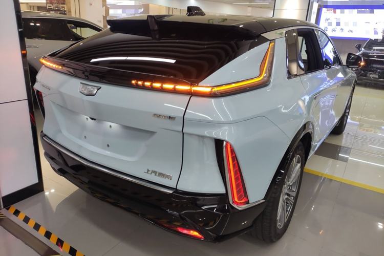 Used Cadillac LYRIQ 2022 Rear-Drive Long-Range Luxury Edition Exterior 5