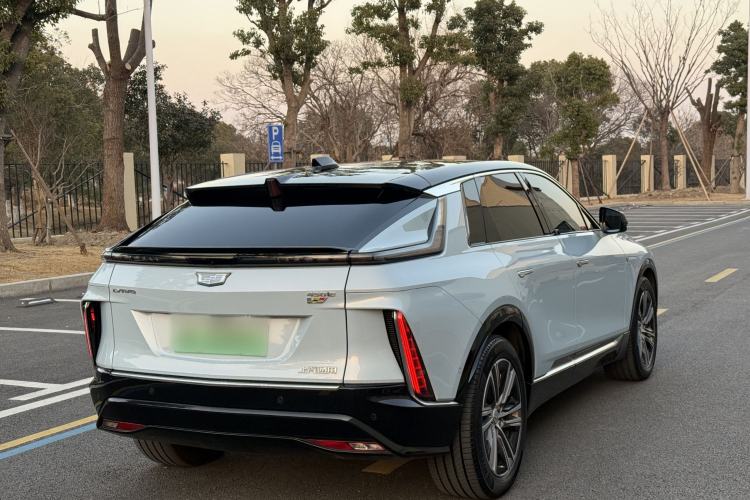 Used Cadillac LYRIQ 2022 Rear-Drive Long-Range Prestige Edition Exterior 5