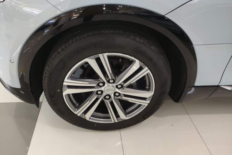 Used Cadillac LYRIQ 2022 Rear-Drive Long-Range Luxury Edition Exterior 7