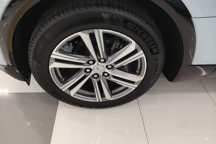 Used Cadillac LYRIQ 2022 Rear-Drive Long-Range Luxury Edition Exterior 7