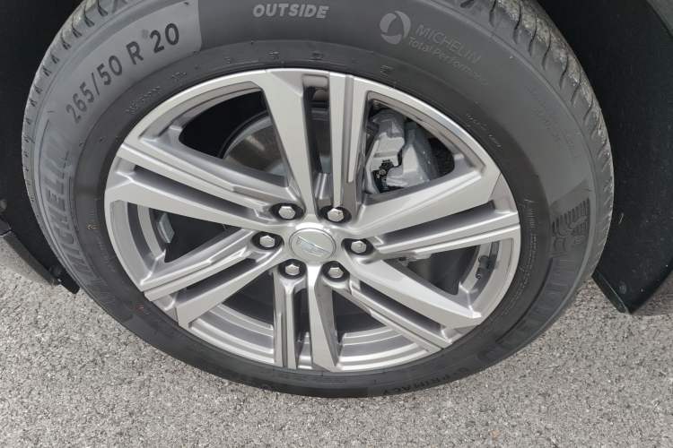 Used Cadillac LYRIQ 2022 Rear-Drive Long-Range Luxury Edition Exterior 7