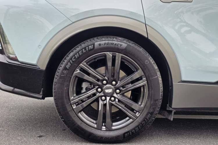 Used Cadillac LYRIQ 2022 Rear-Drive Long-Range Luxury Edition Exterior 8