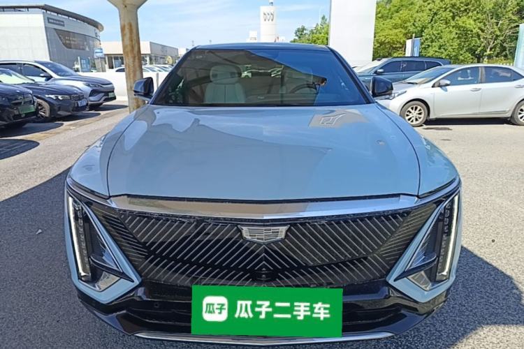 Used Cadillac LYRIQ 2022 Rear-Drive Long-Range Luxury Edition Front