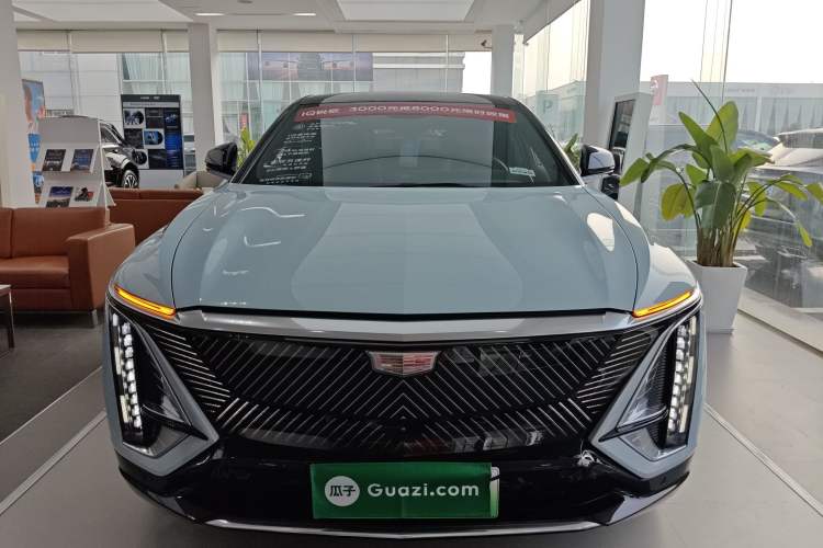 Used Cadillac LYRIQ 2022 Rear-Drive Long-Range Luxury Edition Front