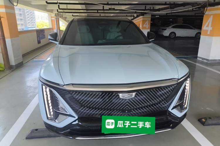 Used Cadillac LYRIQ 2022 Rear-Drive Long-Range Luxury Edition Front