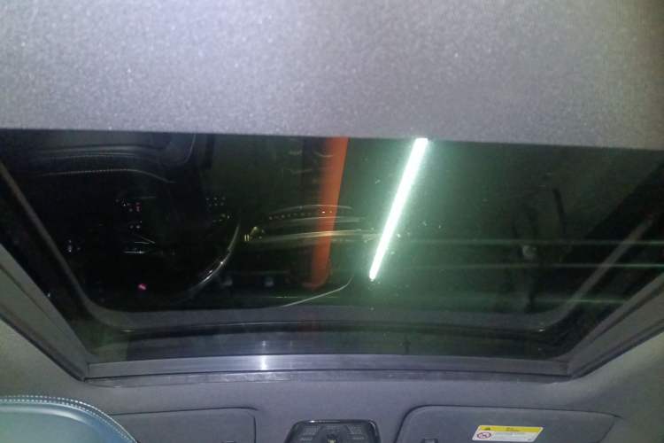 Used Cadillac LYRIQ 2022 Rear-Drive Long-Range Prestige Edition Headliner