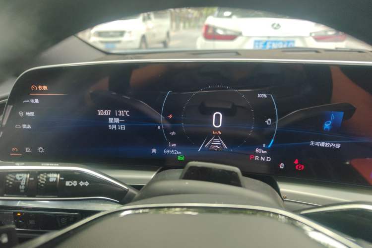 Used Cadillac LYRIQ 2022 Rear-Drive Long-Range Luxury Edition Instrument Cluster