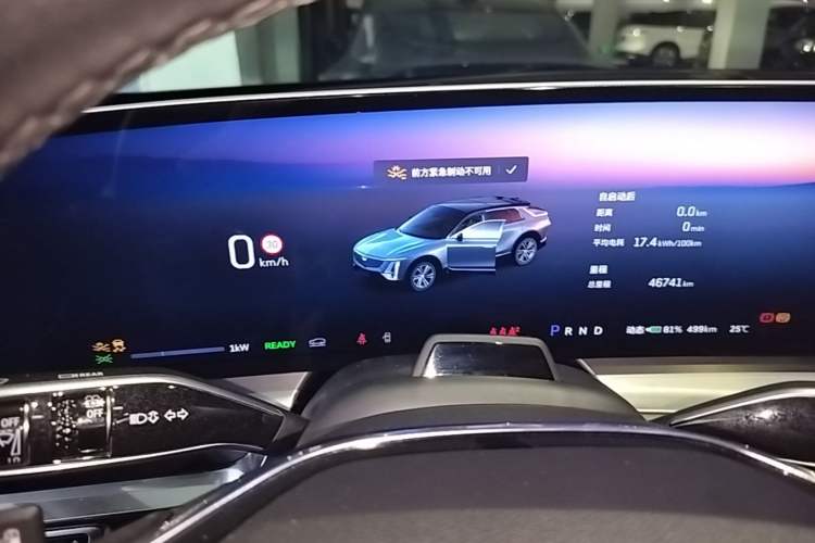 Used Cadillac LYRIQ 2022 Rear-Drive Long-Range Luxury Edition Instrument Cluster