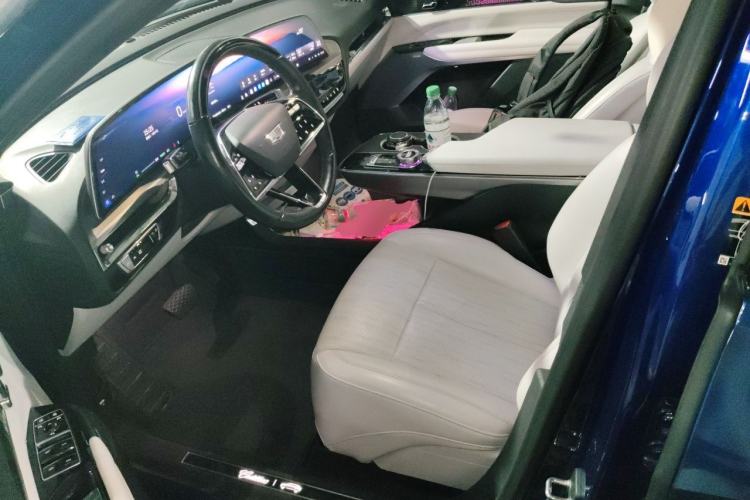 Used Cadillac LYRIQ 2022 Rear-Drive Long-Range Luxury Edition Left Front Seat