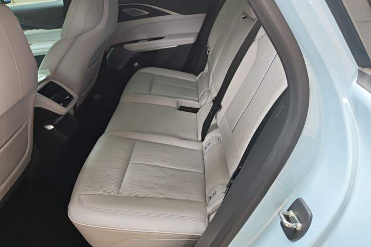 Used Cadillac LYRIQ 2022 Rear-Drive Long-Range Luxury Edition Left Rear Seat