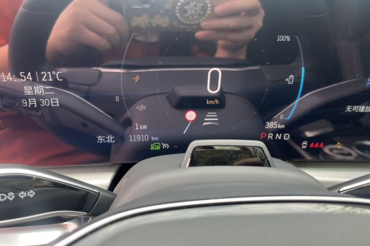 Used Cadillac LYRIQ 2022 Rear-Drive Long-Range Luxury Edition Odometer Close Up