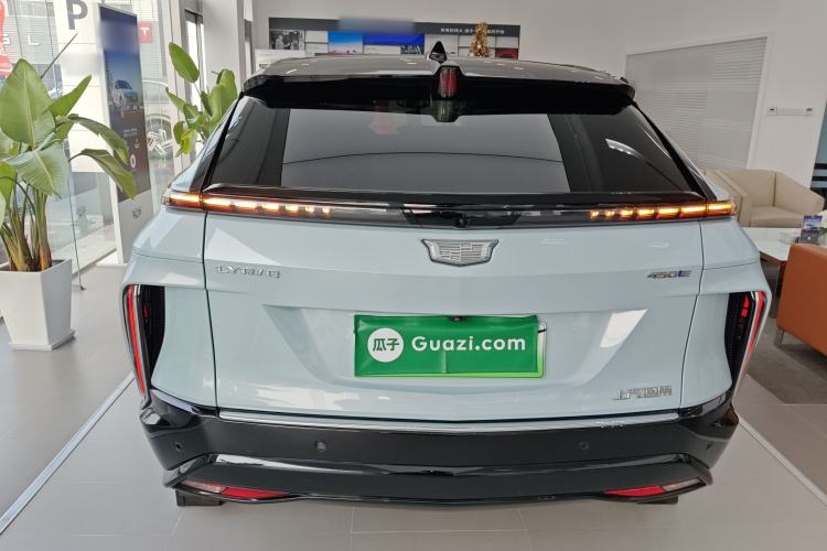 Used Cadillac LYRIQ 2022 Rear-Drive Long-Range Luxury Edition Rear