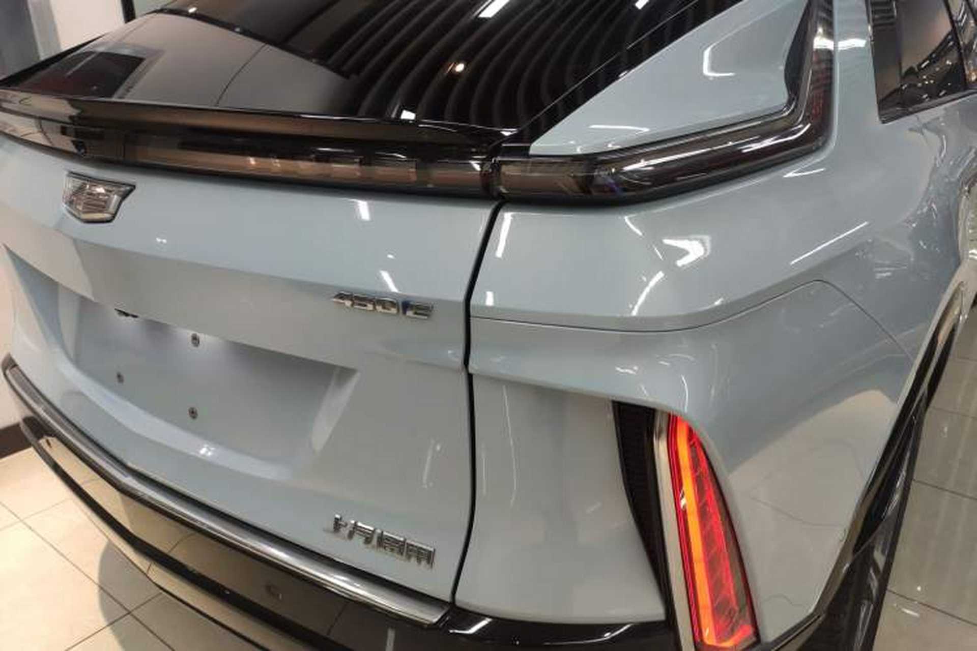 Used Cadillac LYRIQ 2022 Rear-Drive Long-Range Luxury Edition Right Rear Taillight