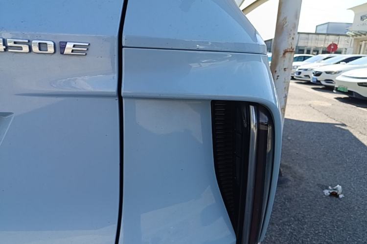 Used Cadillac LYRIQ 2022 Rear-Drive Long-Range Luxury Edition Right Rear Taillight