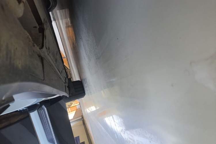Used Cadillac LYRIQ 2022 Rear-Drive Long-Range Luxury Edition Right Side Sill