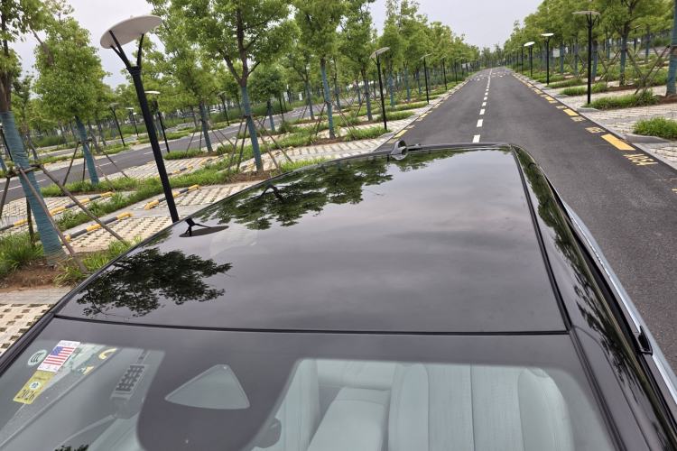 Used Cadillac LYRIQ 2022 Rear-Drive Long-Range Luxury Edition Roof