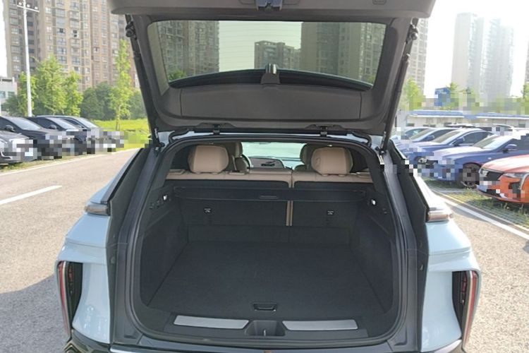 Used Cadillac LYRIQ 2022 Rear-Drive Long-Range Prestige Edition Trunk