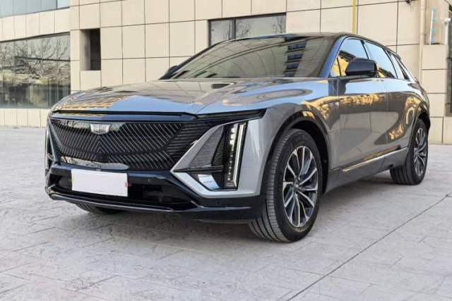 Used Cadillac LYRIQ 2022 Four-Wheel-Drive High-Performance Deluxe Edition
