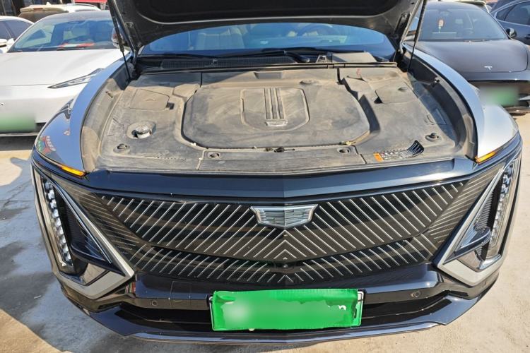 Used Cadillac LYRIQ 2022 Four-Wheel-Drive High-Performance Deluxe Edition Engine Bay