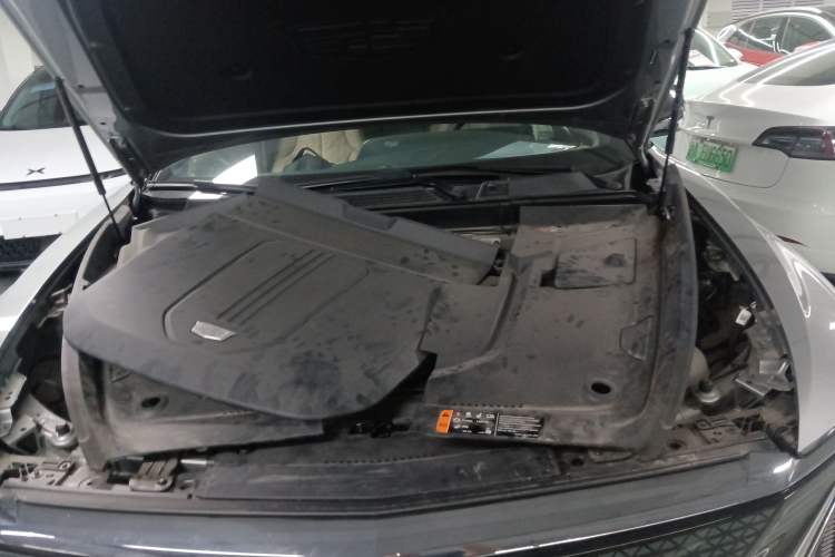 Used Cadillac LYRIQ 2022 Four-Wheel-Drive High-Performance Deluxe Edition Engine Bay