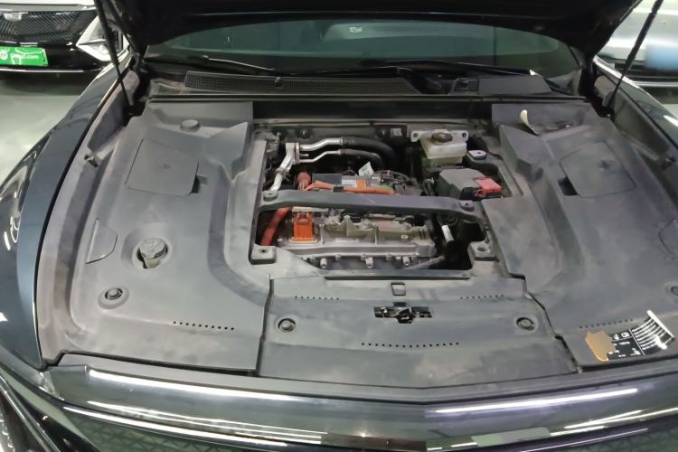 Used Cadillac LYRIQ 2022 Four-Wheel-Drive High-Performance Deluxe Edition Engine Bay