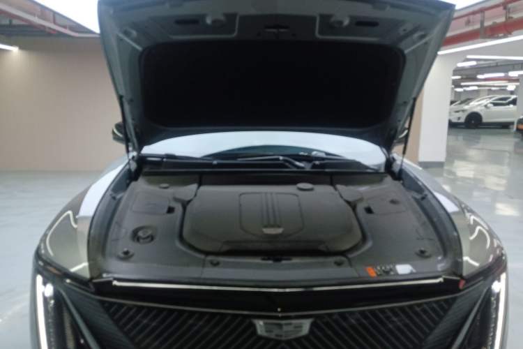 Used Cadillac LYRIQ 2022 Rear-Drive Long-Range Luxury Edition Engine Bay