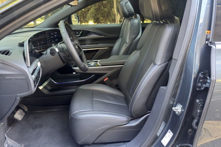 Used Cadillac LYRIQ 2022 Rear-Drive Long-Range Luxury Edition Exterior 11