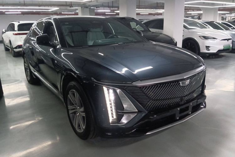Used Cadillac LYRIQ 2022 Rear-Drive Long-Range Luxury Edition Exterior 2