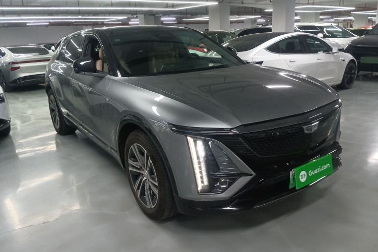 Used Cadillac LYRIQ 2022 Four-Wheel-Drive High-Performance Deluxe Edition Exterior 2