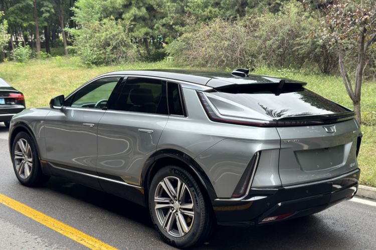 Used Cadillac LYRIQ 2022 Rear-Drive Long-Range Prestige Edition Exterior 3