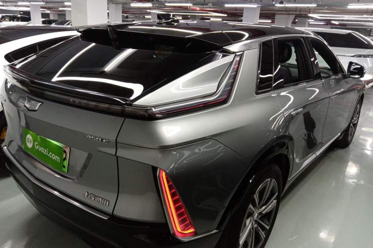 Used Cadillac LYRIQ 2022 Rear-Drive Long-Range Luxury Edition Exterior 5