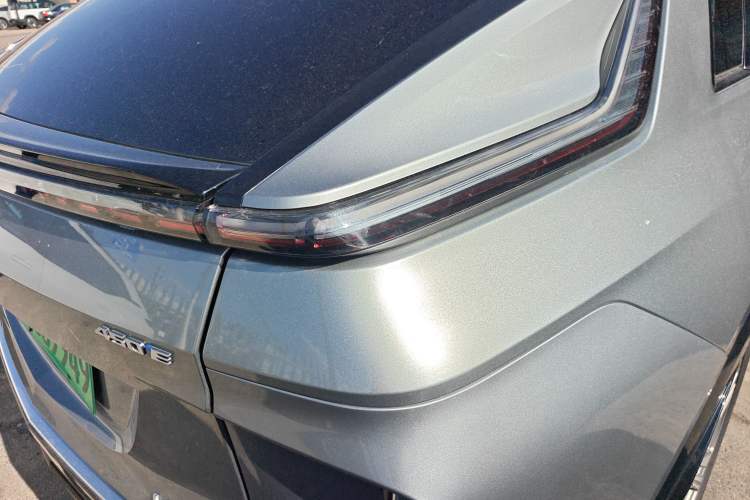 Used Cadillac LYRIQ 2022 Rear-Drive Long-Range Prestige Edition Exterior 6