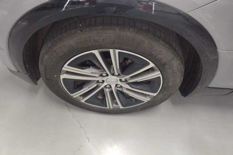 Used Cadillac LYRIQ 2022 Four-Wheel-Drive High-Performance Deluxe Edition Exterior 7