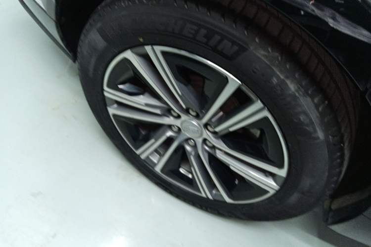 Used Cadillac LYRIQ 2022 Rear-Drive Long-Range Luxury Edition Exterior 8