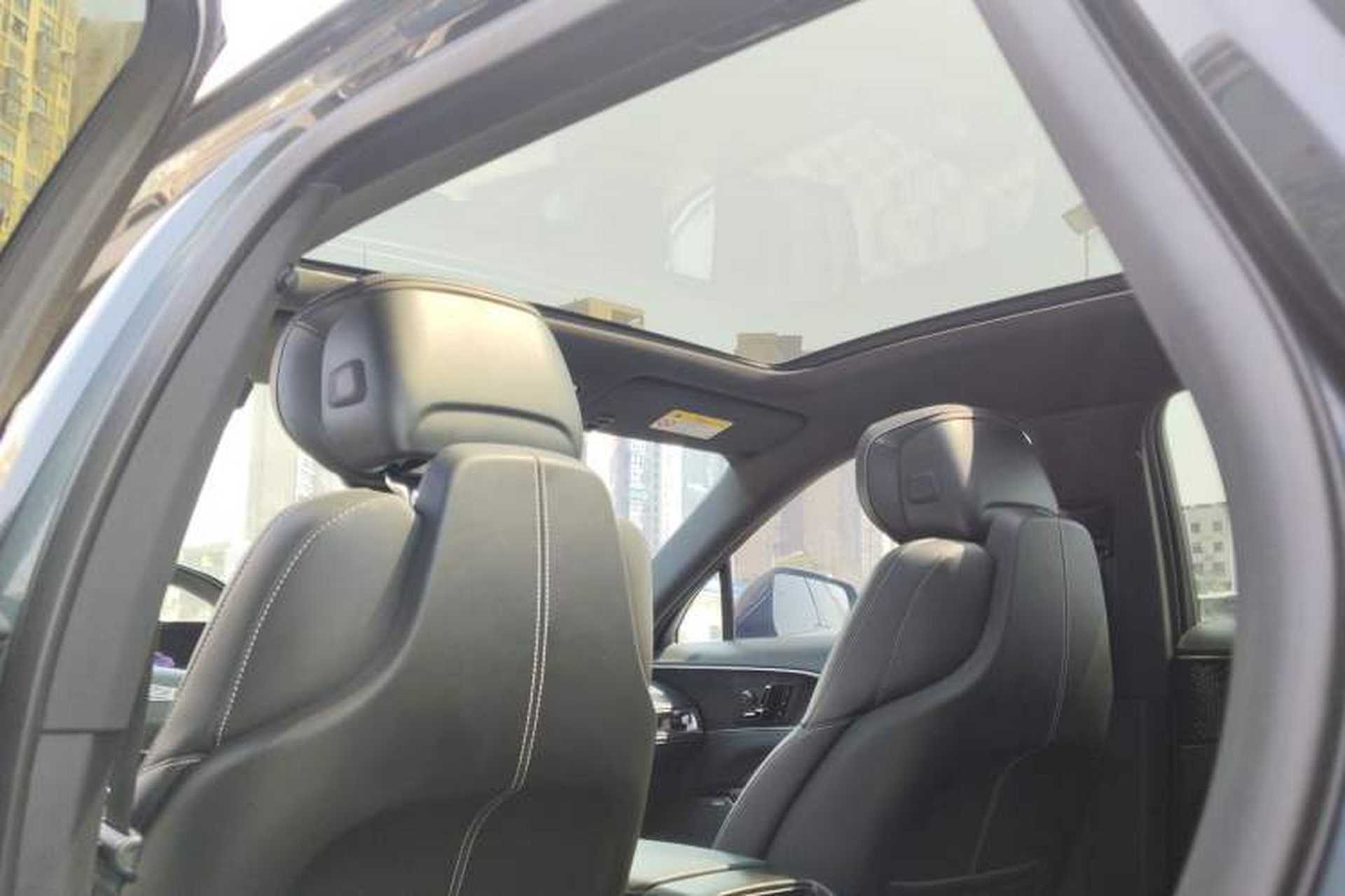 Used Cadillac LYRIQ 2022 Rear-Drive Long-Range Luxury Edition Headliner