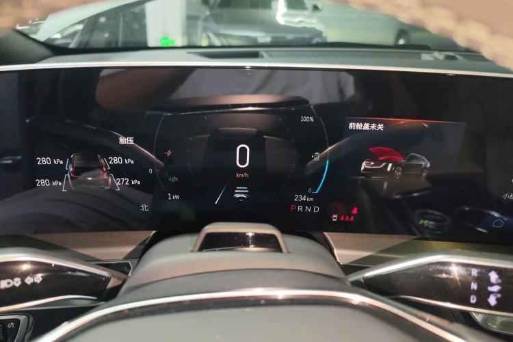 Used Cadillac LYRIQ 2022 Four-Wheel-Drive High-Performance Deluxe Edition Instrument Cluster
