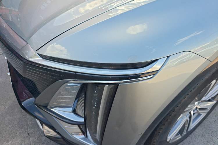 Used Cadillac LYRIQ 2022 Rear-Drive Long-Range Prestige Edition Left Front Headlight