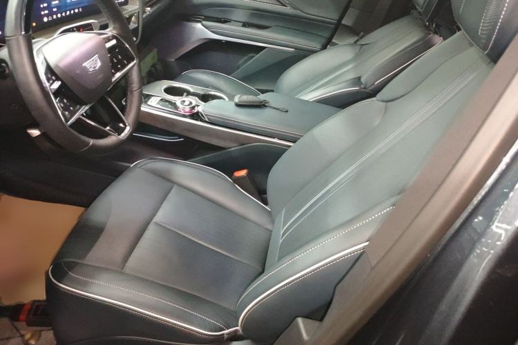 Used Cadillac LYRIQ 2022 Rear-Drive Long-Range Prestige Edition Left Front Seat
