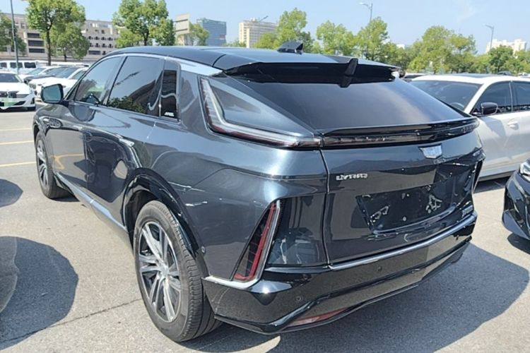 Used Cadillac LYRIQ 2022 Rear-Drive Long-Range Luxury Edition Rear Left 45 Deg