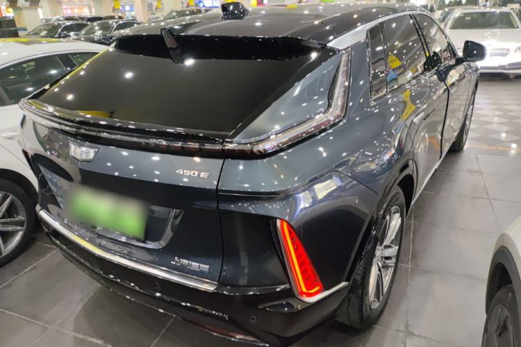 Used Cadillac LYRIQ 2022 Rear-Drive Long-Range Prestige Edition Rear Right 45 Deg